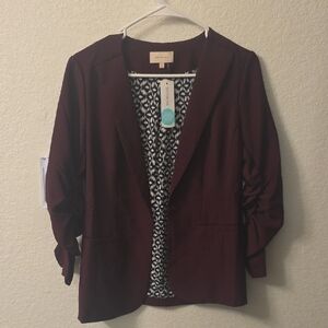Chic Burgundy Blazer for Women